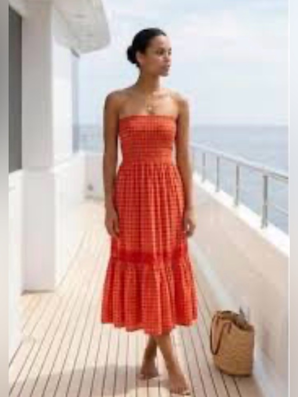 Strapless Dress or High-waisted Skirt!